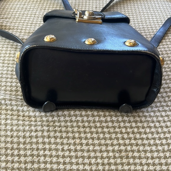 VINTAGE SALVATORE FERRAGAMO SWING CLASP BACKPACK PURSE - Picture 6 of 14